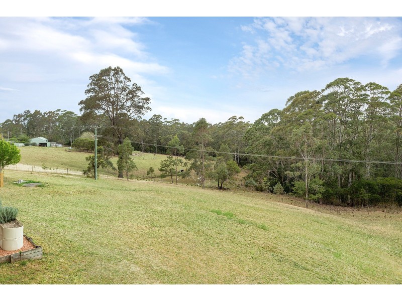 31 Browns Mountain Road, Tapitallee NSW 2540