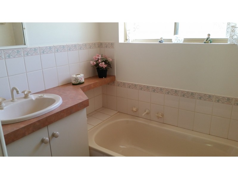 11 Ellson St, Kulin WA 6365