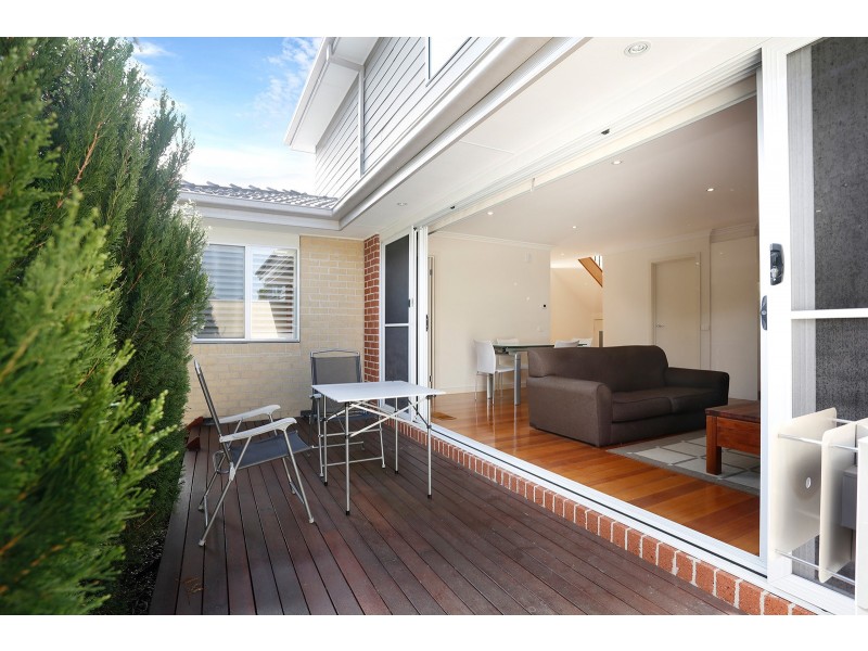 2/5 Golf Avenue, Rosanna VIC 3084