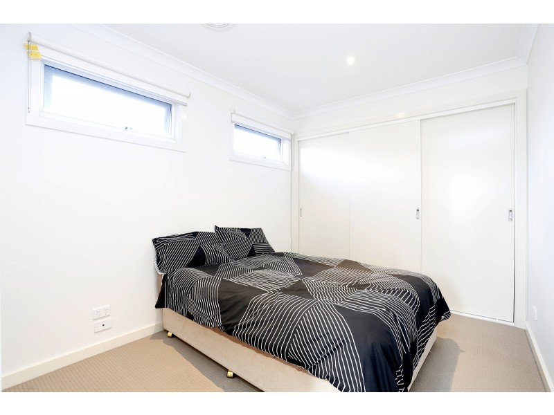 2/5 Golf Avenue, Rosanna VIC 3084