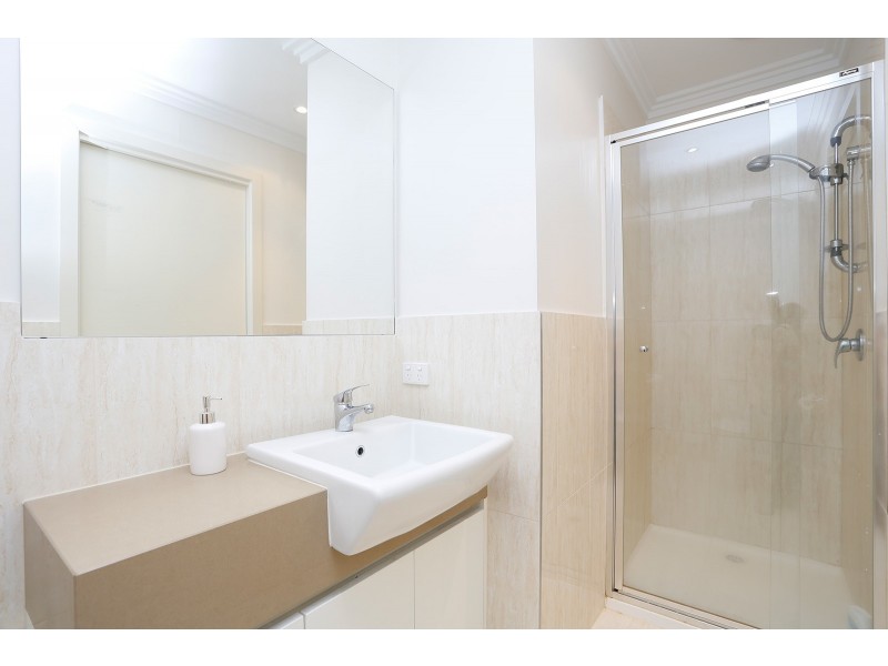 2/5 Golf Avenue, Rosanna VIC 3084