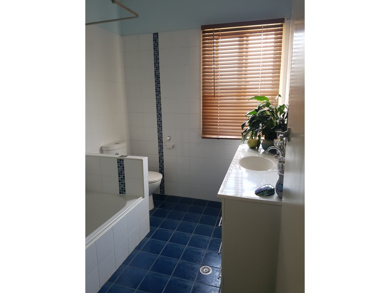 123 High Street, Lismore Heights NSW 2480