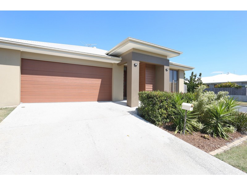 8 Oakover Avenue, Ormeau Hills QLD 4208