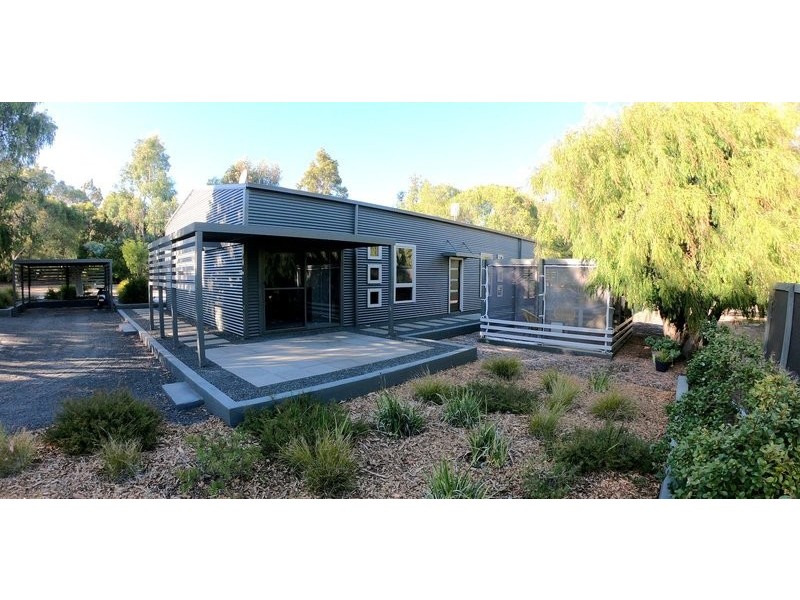 6 Winter Retreat, Yallingup WA 6282
