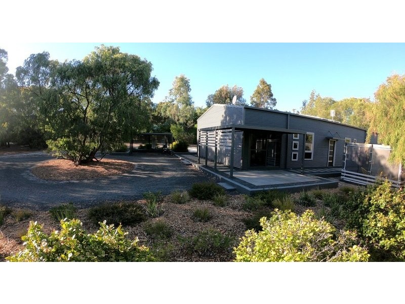 6 Winter Retreat, Yallingup WA 6282