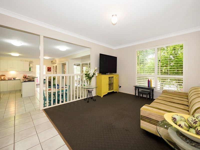 1 SHELDRAKE PL, Moggill QLD 4070