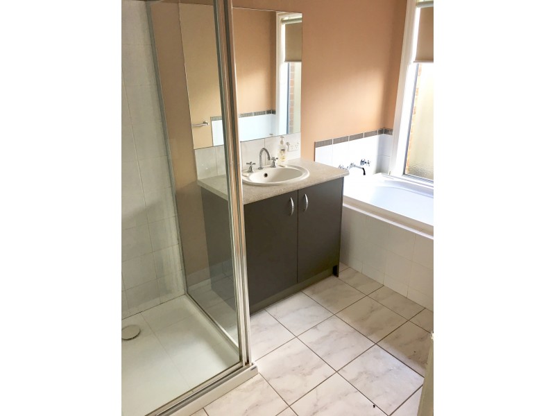 3 Rorey Street, Delacombe VIC 3356