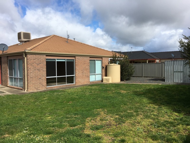 3 Rorey Street, Delacombe VIC 3356