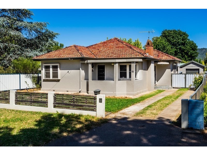 19 Raymond Street, Wellington NSW 2820