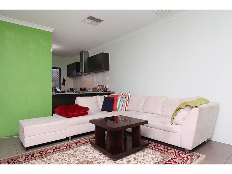 55 Magdalen loop, Piara Waters WA 6112