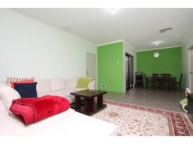 55 Magdalen loop, Piara Waters WA 6112