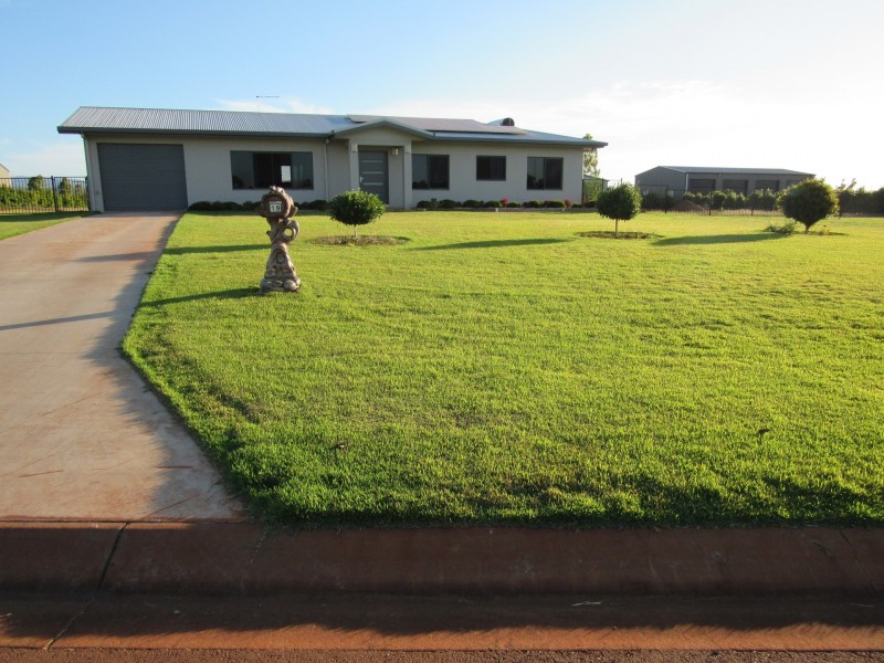 19 Gallo Drive, Mareeba QLD 4880