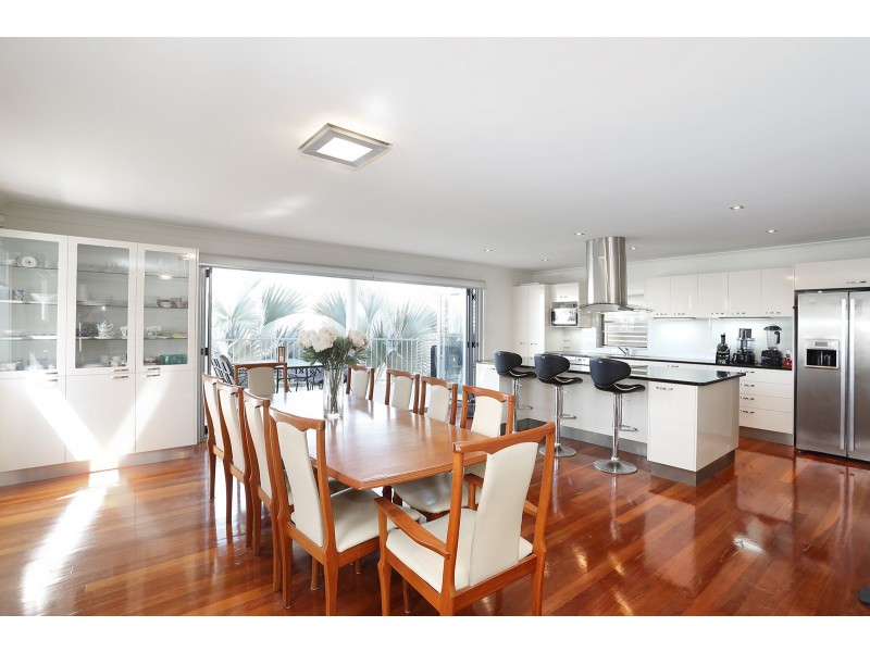 68 Warilda Street, Camp Hill QLD 4152