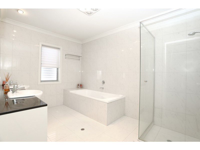 68 Warilda Street, Camp Hill QLD 4152