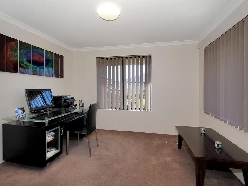 23 Oligantha Elbow, Banksia Grove WA 6031