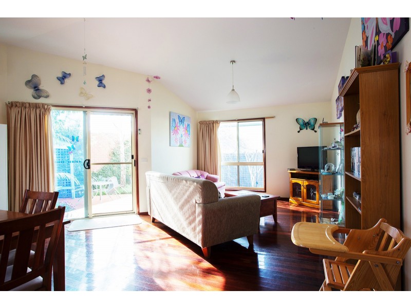 30 Lansell Road, Cowes VIC 3922