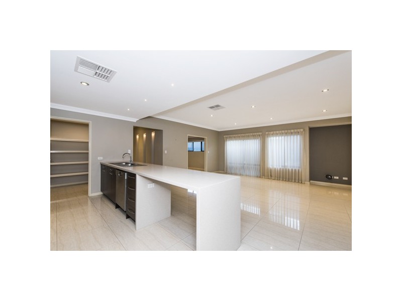 26 Babylon Bend, Landsdale WA 6065