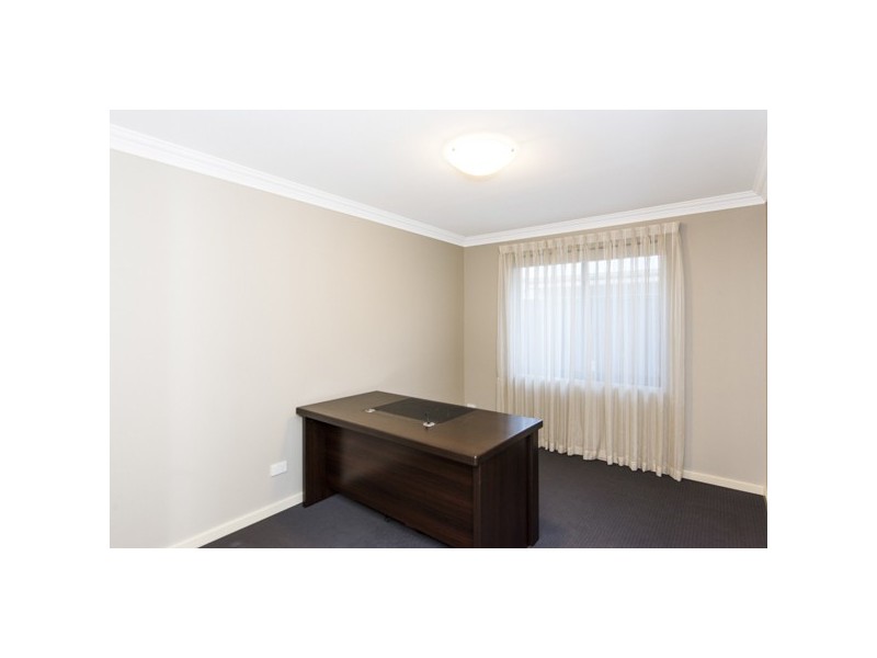 26 Babylon Bend, Landsdale WA 6065