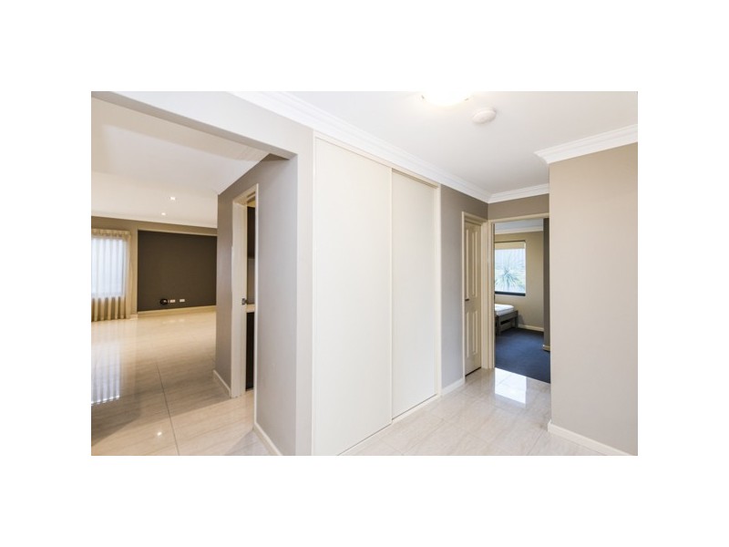 26 Babylon Bend, Landsdale WA 6065