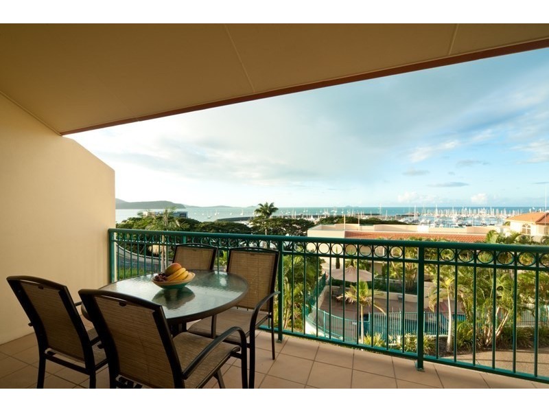 13/115 Shingley Drive, Cannonvale QLD 4802