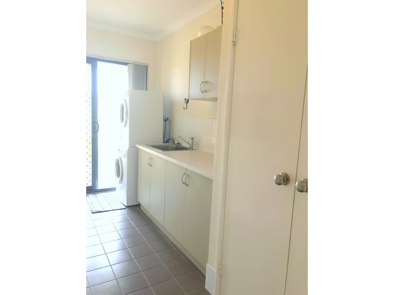 7 Parakeet Bend, Jurien Bay WA 6516