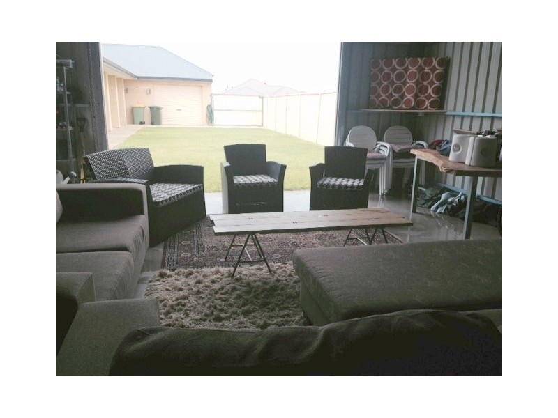 7 Parakeet Bend, Jurien Bay WA 6516