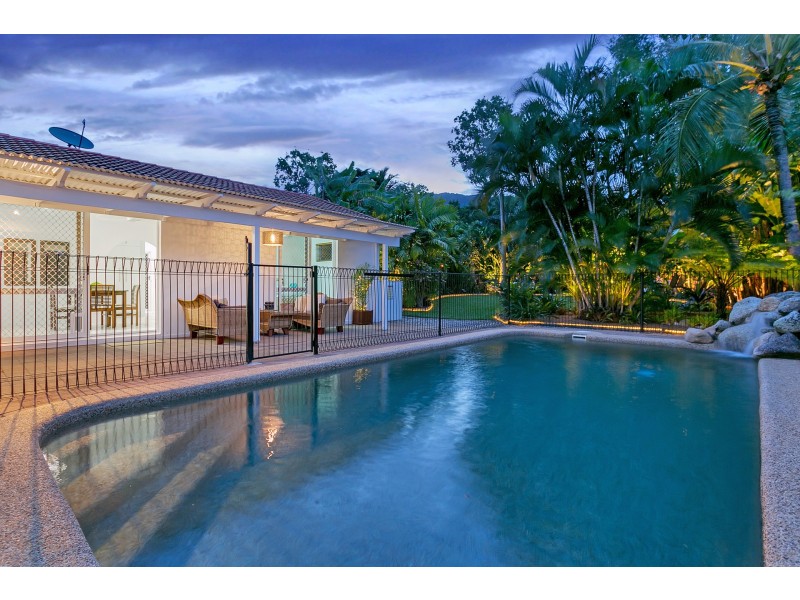 13 Beaver Street, Clifton Beach QLD 4879