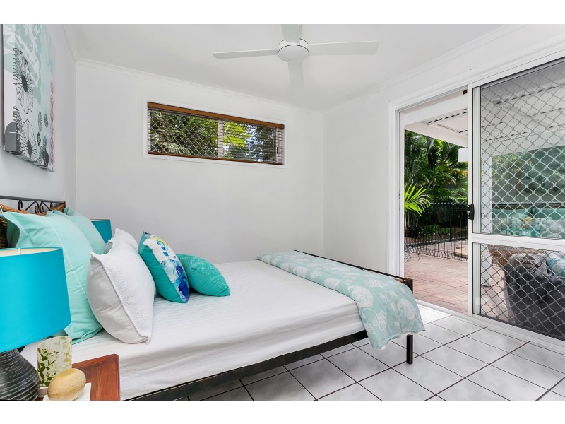 13 Beaver Street, Clifton Beach QLD 4879