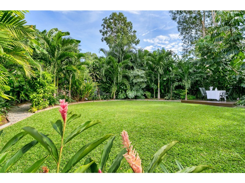 13 Beaver Street, Clifton Beach QLD 4879