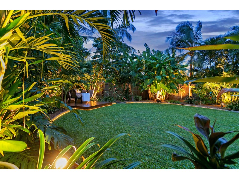 13 Beaver Street, Clifton Beach QLD 4879