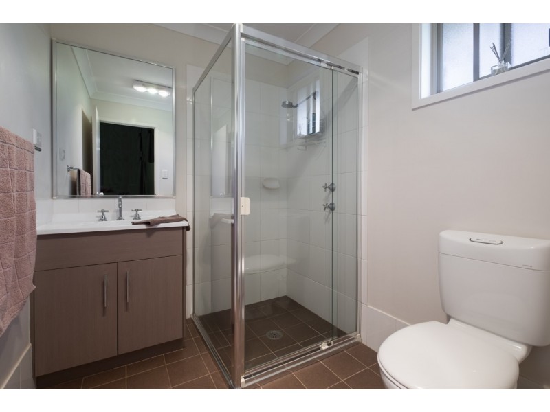 2 Railway Parade, Medway NSW 2577