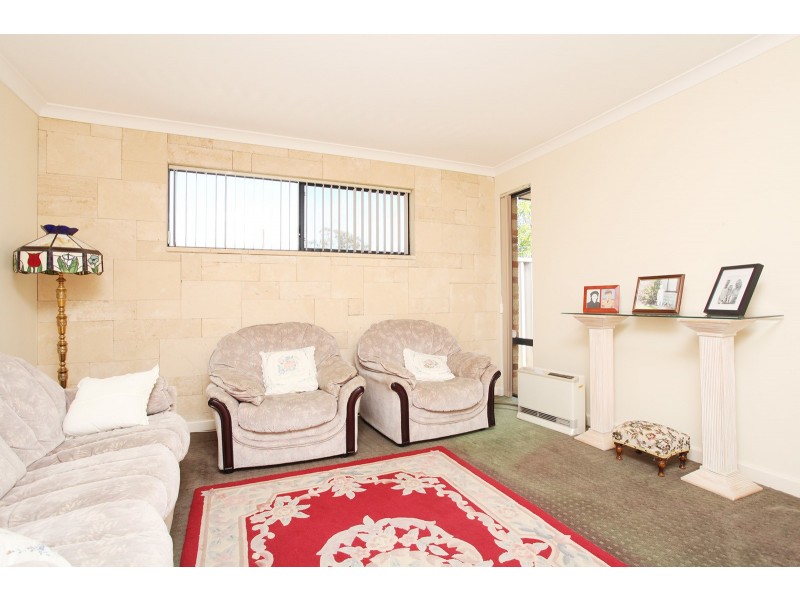 1/42 Barbican Street West, Shelley WA 6148