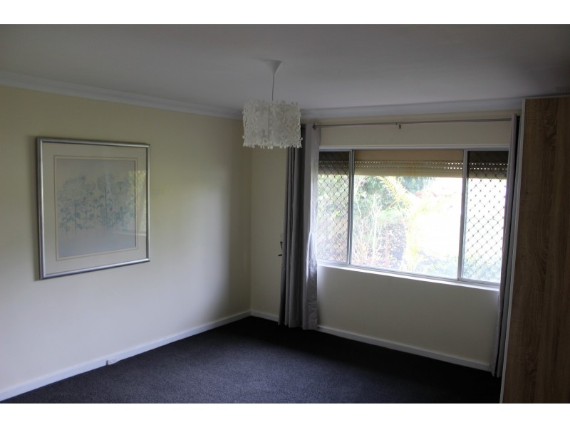 7 Littlemore Road, Orelia WA 6167