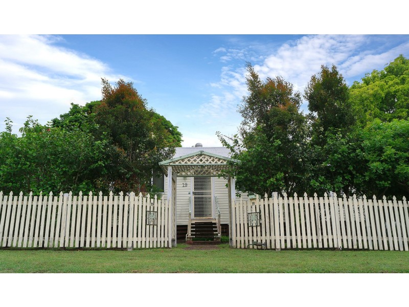 19 Whitley Street, Howard QLD 4659