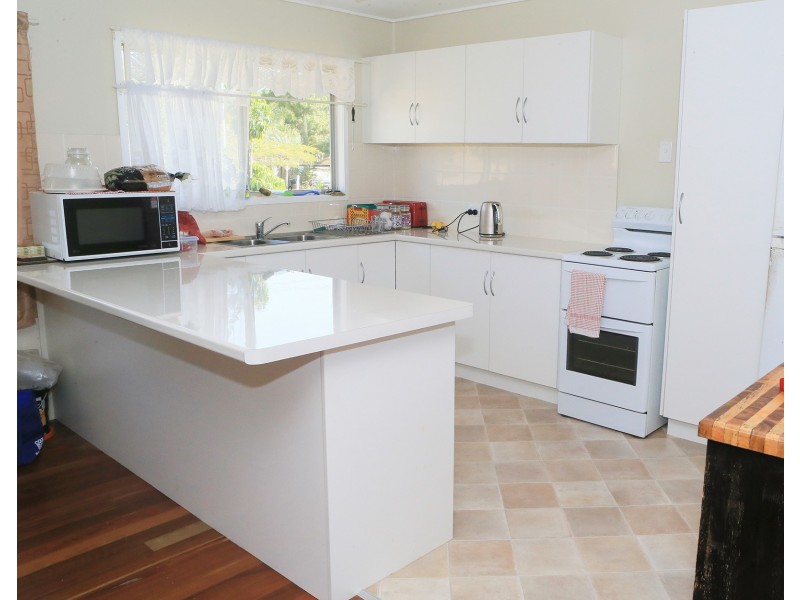58 Whitley Street, Howard QLD 4659