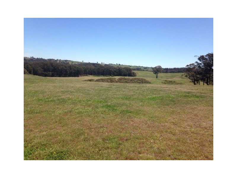 2475 Gurrundah Rd, Gurrundah NSW 2581