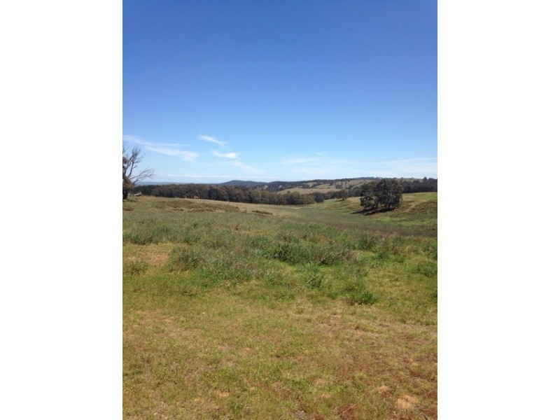 2475 Gurrundah Rd, Gurrundah NSW 2581