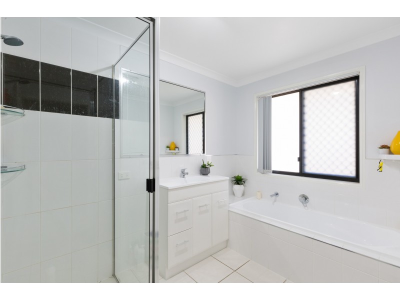 50 Huff Street, Gracemere QLD 4702