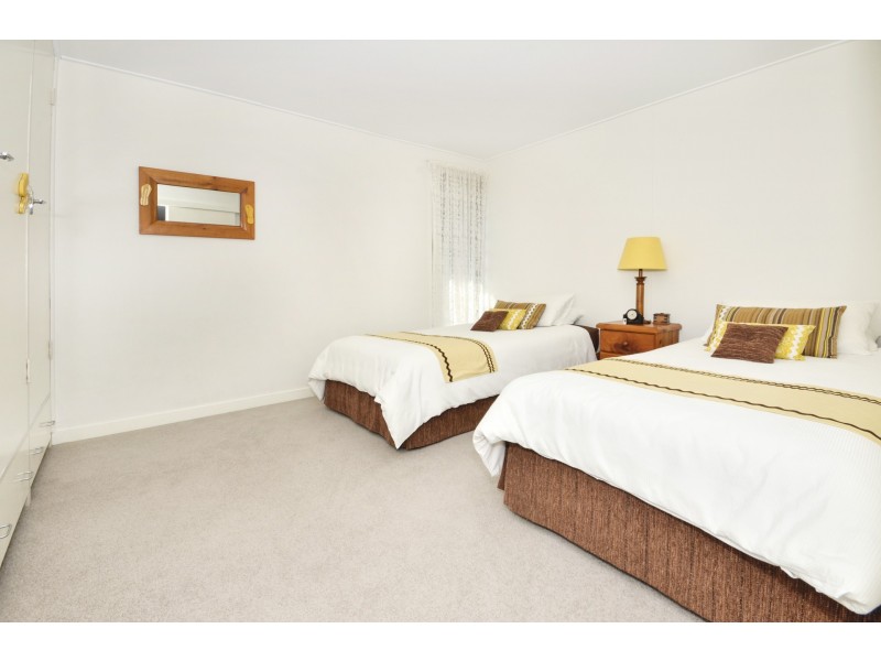 3 Kevdon Street, Golden Beach QLD 4551