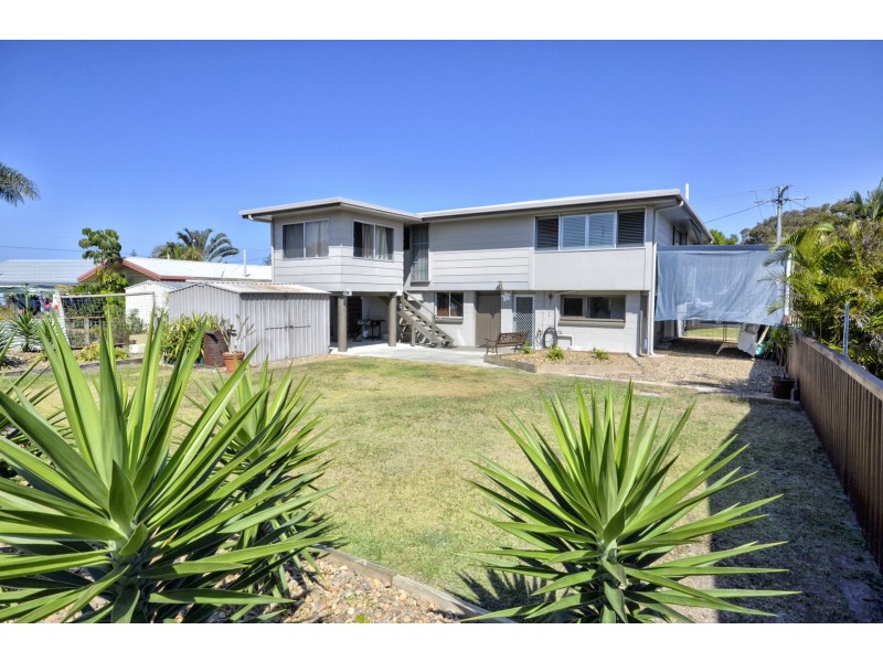3 Kevdon Street, Golden Beach QLD 4551