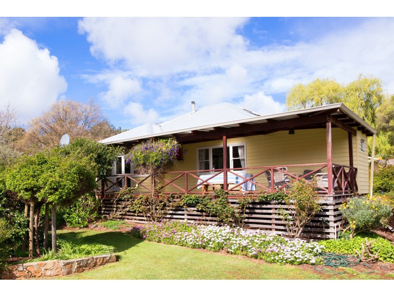 518 Jayes Road, Balingup WA 6253