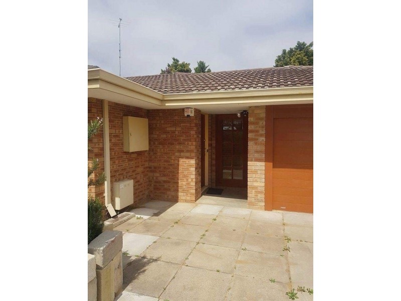 27 Wallawa Street, Wanneroo WA 6065