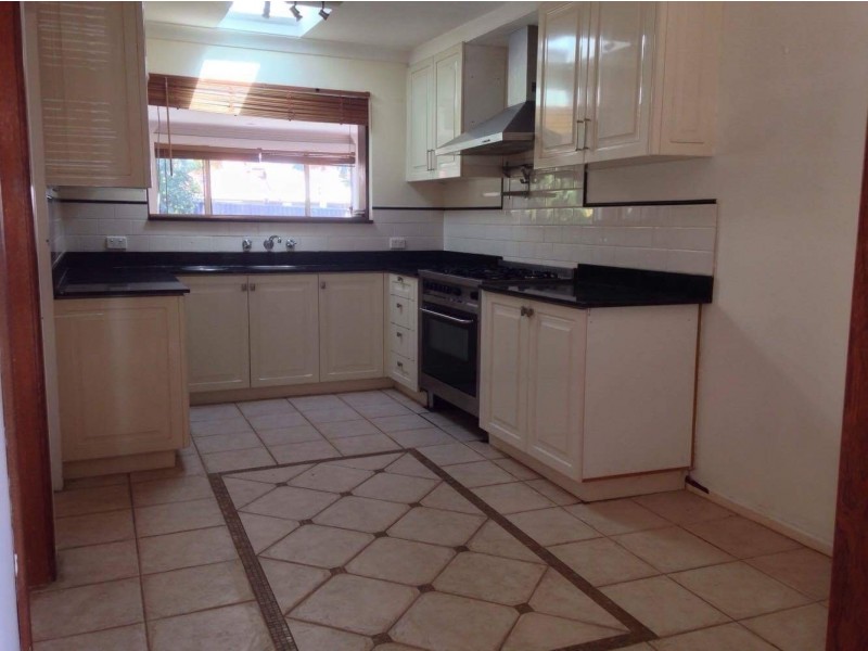 27 Wallawa Street, Wanneroo WA 6065