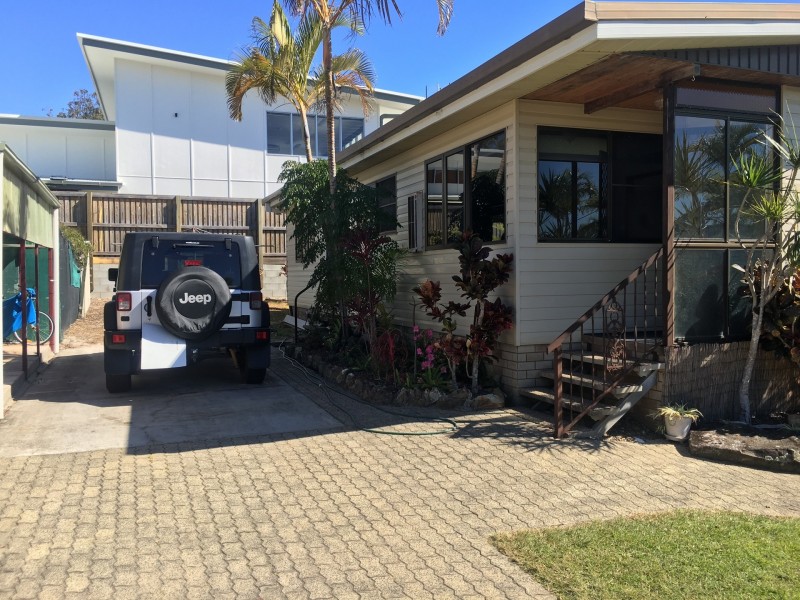 Alexandra Headland QLD 4572