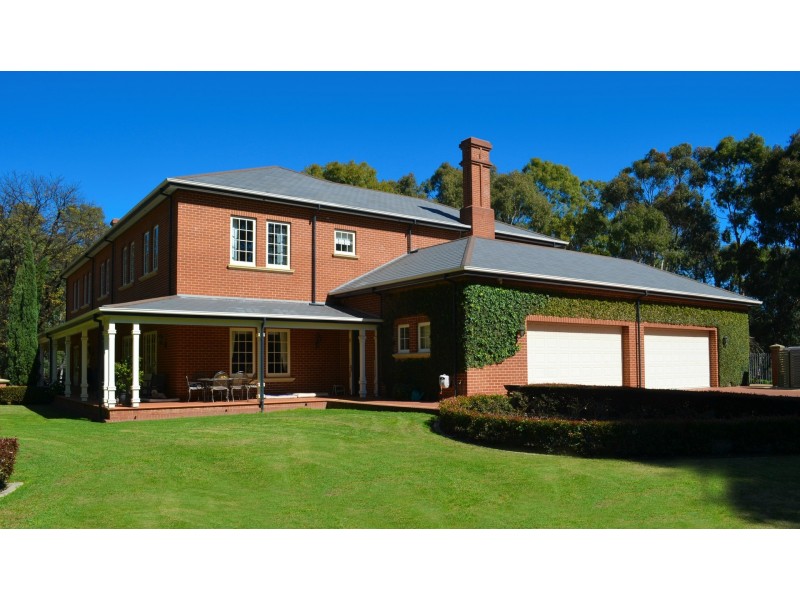 2045 Roland Road, Parkerville WA 6081