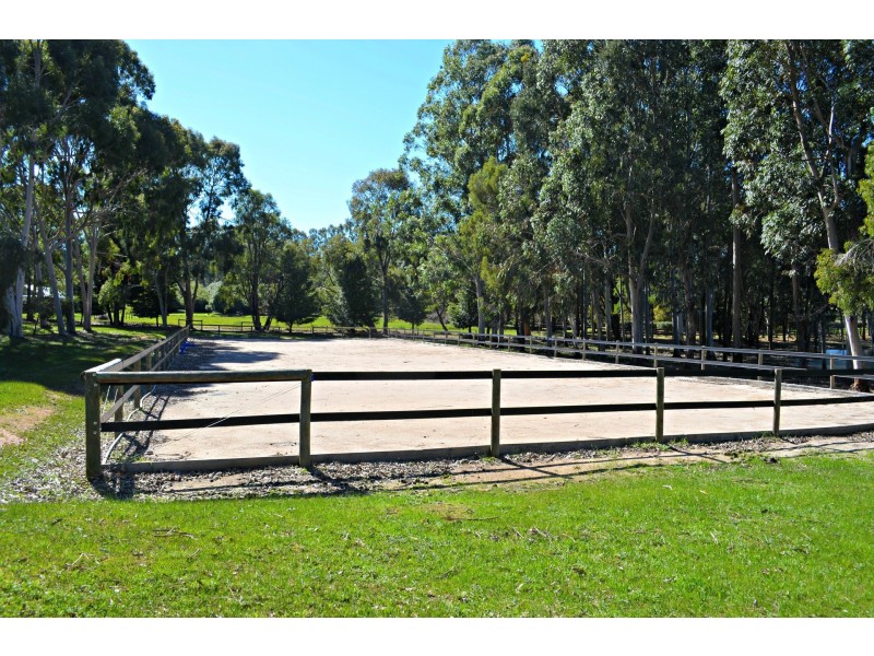 2045 Roland Road, Parkerville WA 6081