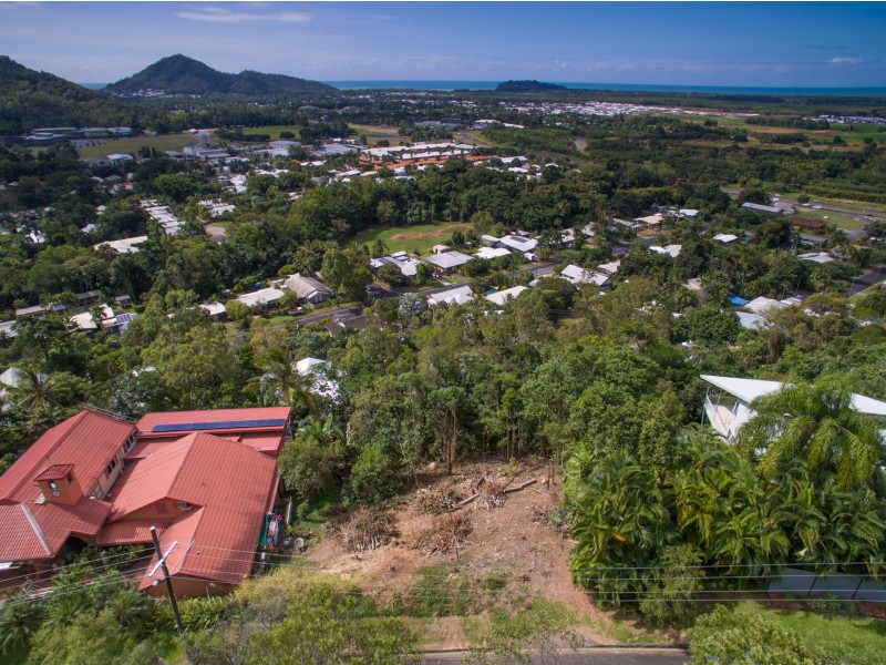 18 Jarda Street, Smithfield QLD 4878