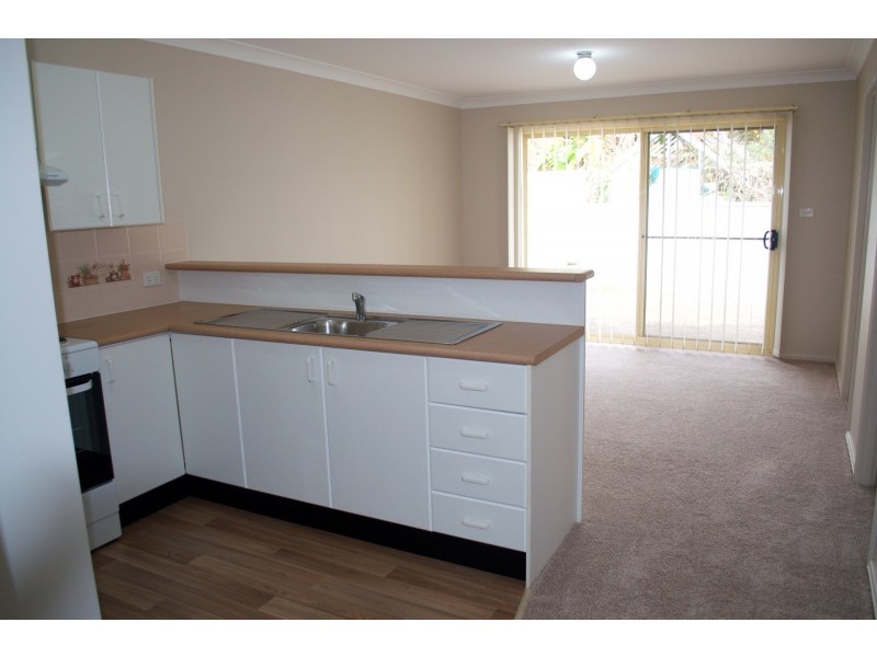 4 Madeleine Avenue, Charlestown NSW 2290