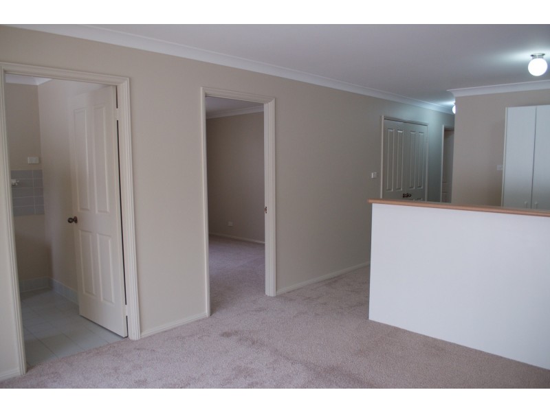 4 Madeleine Avenue, Charlestown NSW 2290