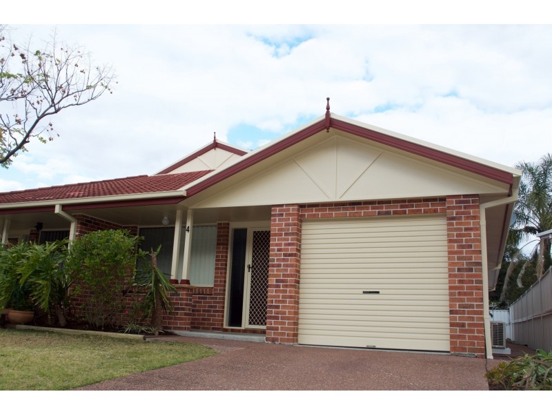 4 Madeleine Avenue, Charlestown NSW 2290